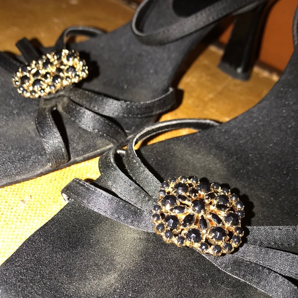 Enzo Angiolini - Picture 3 of 8